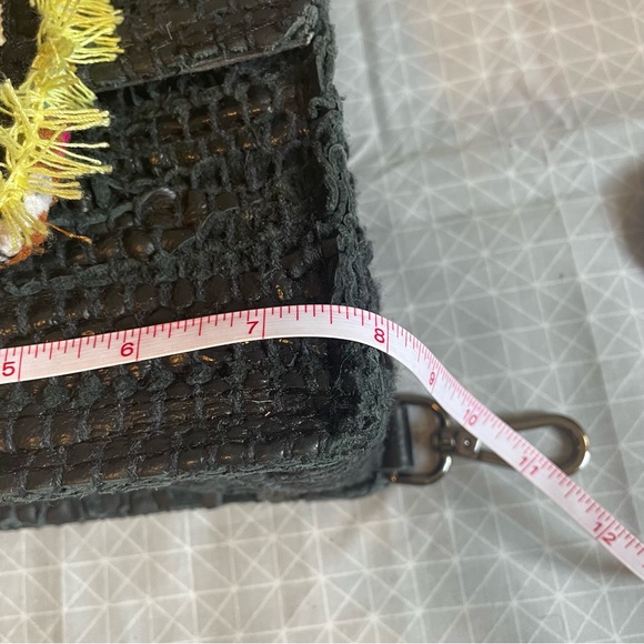 Kooreloo Handcrafted Convertible Backpack Satchel - Picture 10 of 12